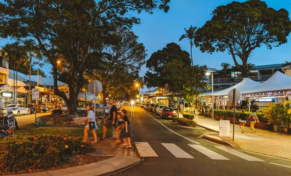 Macrossan Street