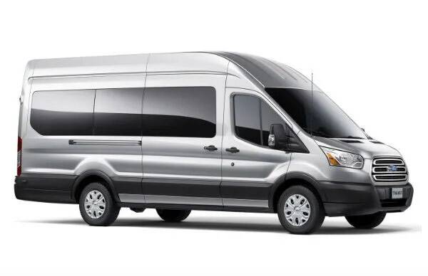 Passenger van 15-persoons