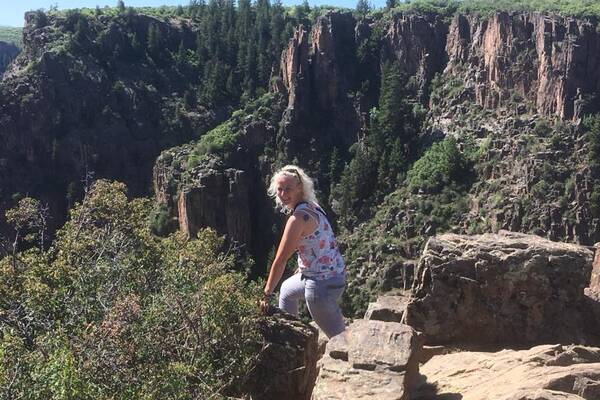 Marianne bij Black Canyon of the Gunnison Black Canyon of the Gunnison