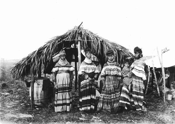 Een Seminole-familie in 1916 Seminolefamilie